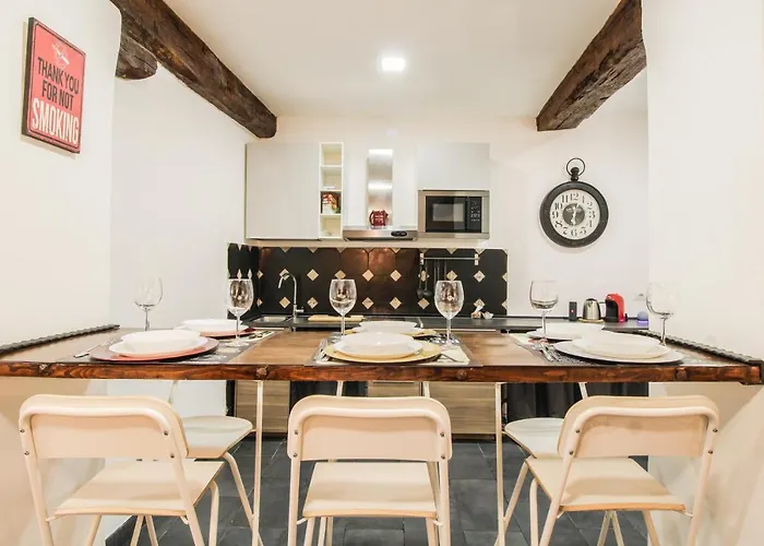 Daire Charming Large - 3 Bedroom In Trastevere